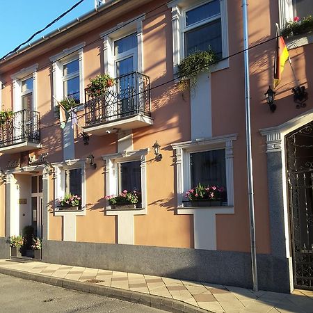 City Centre Apartment Győr Esterno foto